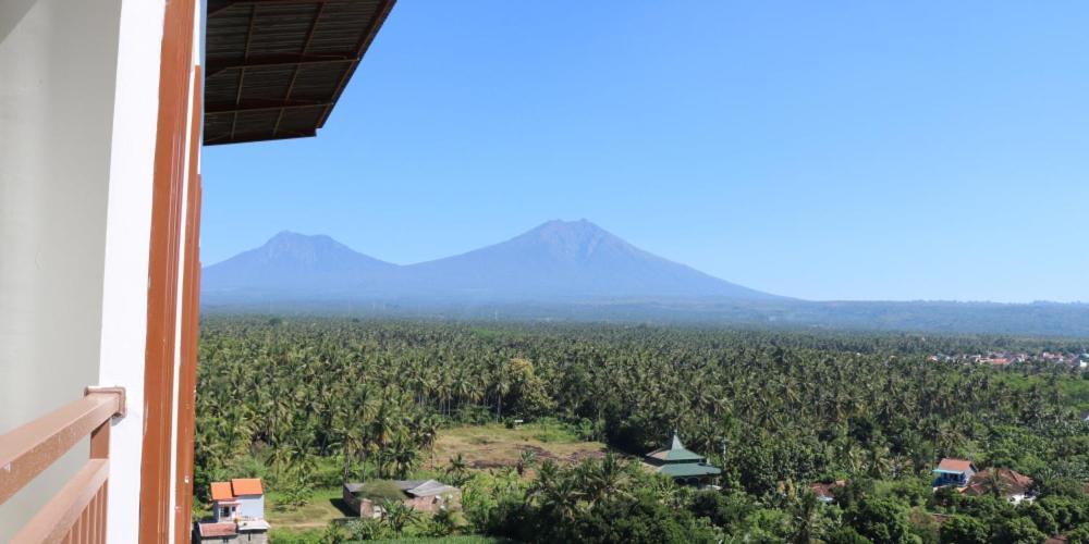 Illira Hotel Banyuwangi Banyuwangi  Dış mekan fotoğraf